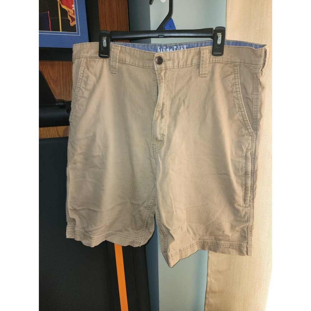 Levi's Signature Strauss Men's Carrier Cargo Shorts, Size 38 Chino Style